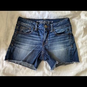 American Eagle denim shorts (MIDI)